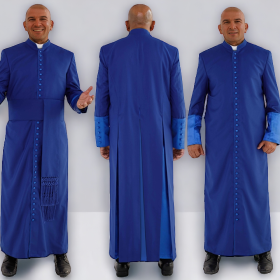 Who wears Roman Cassock