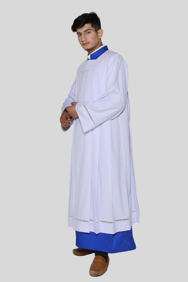 Liturgical Alb with Lace and Square Neck for Men