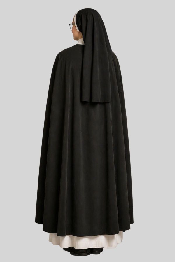 Devout Dominican Nun Habit with Veil and Scapular